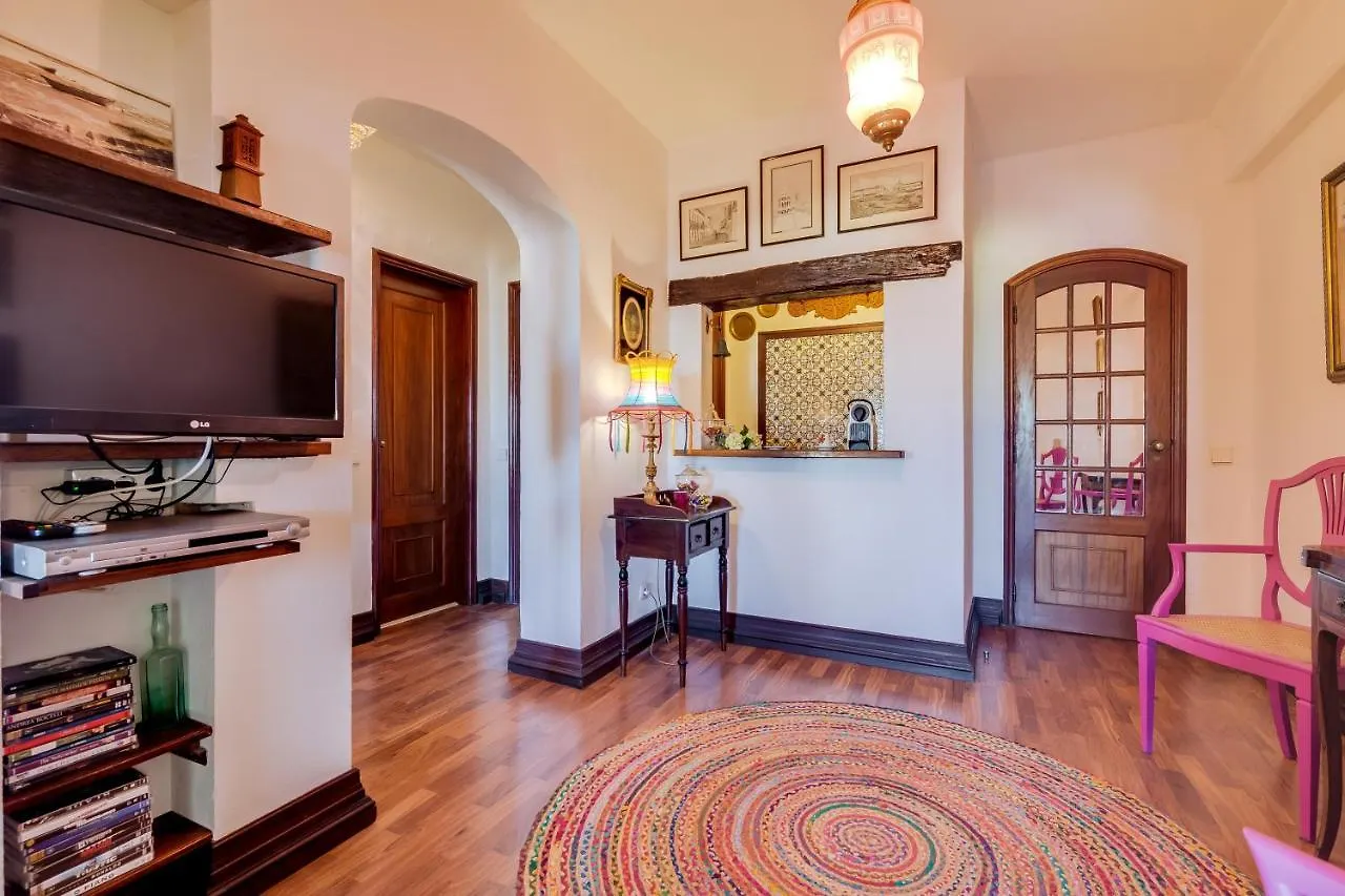 A Dos Reis Apartment Faro Homestay