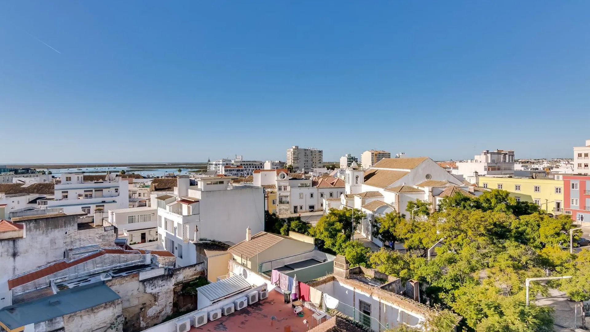 A Dos Reis Apartment Faro Homestay